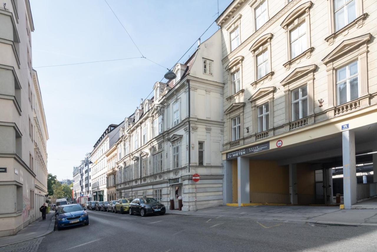 Immersed Into Vienna'S City Life And Yet A Retreat, Minimum 30 Nights Екстериор снимка