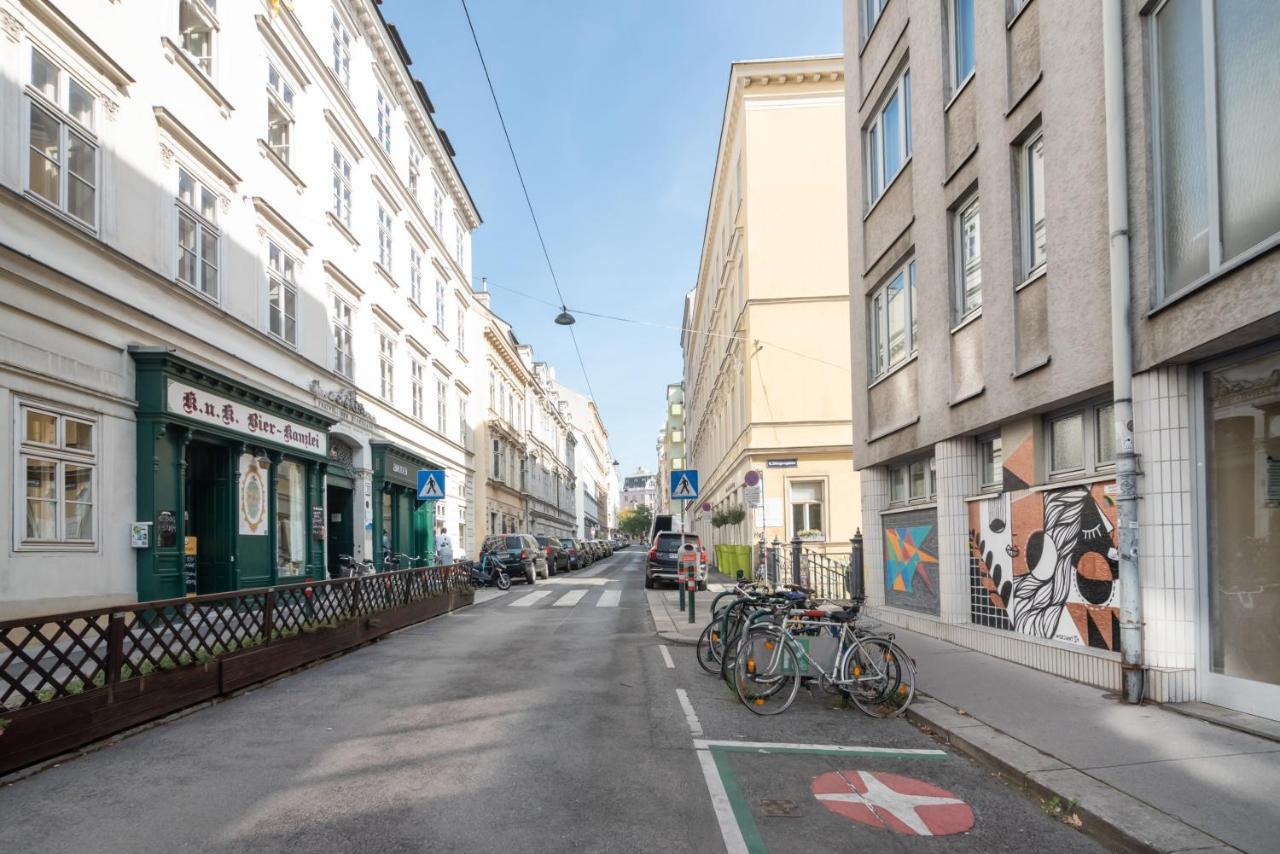 Immersed Into Vienna'S City Life And Yet A Retreat, Minimum 30 Nights Екстериор снимка